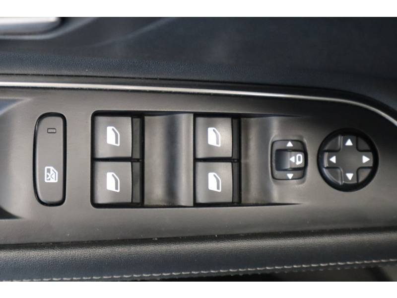 Peugeot 3008 - Photo 28
