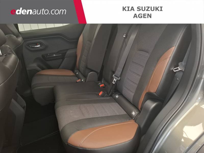 Suzuki Vitara - Photo 11
