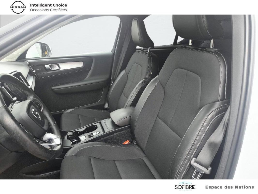 Volvo XC40 - Photo 11