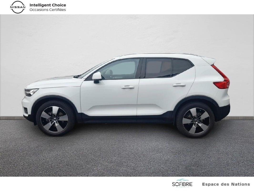 Volvo XC40 - Photo 2