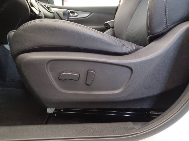 Nissan Qashqai - Photo 31