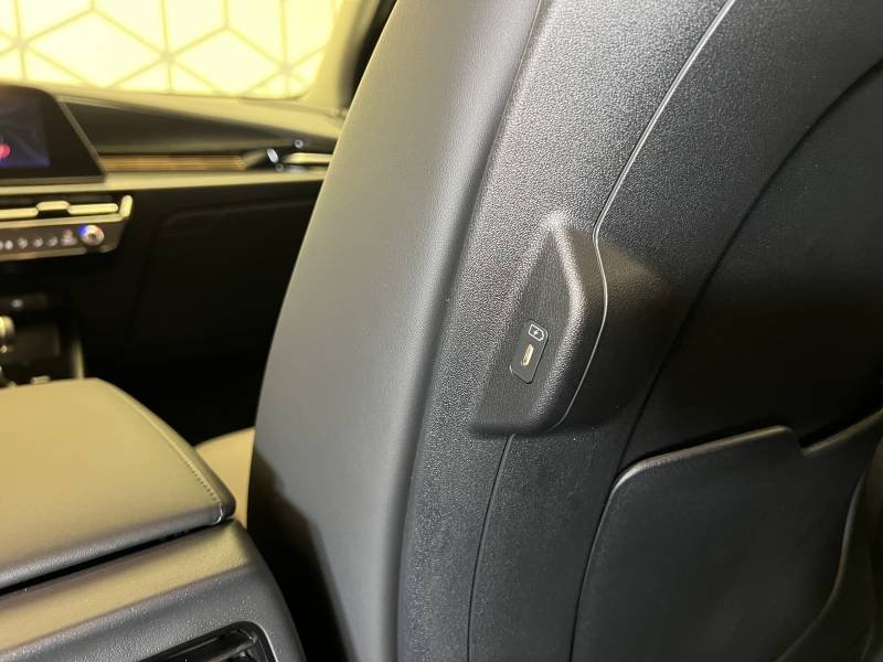 Kia Niro - Photo 22