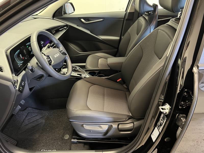 Kia Niro - Photo 25