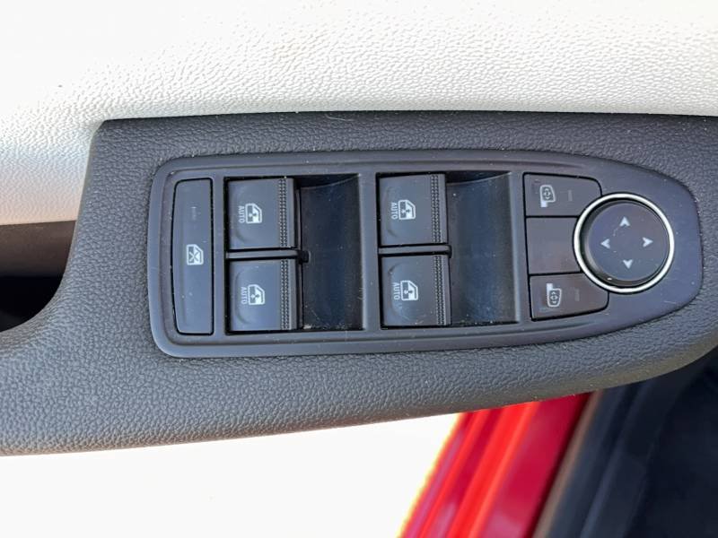 Renault Clio - Photo 13