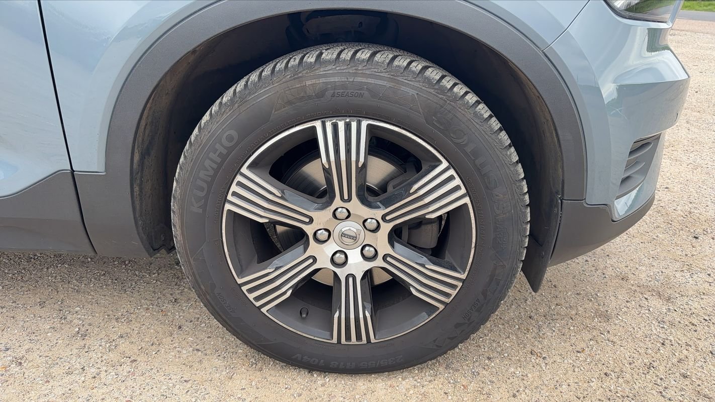 Volvo XC40 - Photo 17