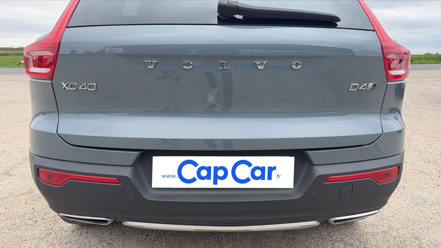 Volvo XC40 - Photo 21