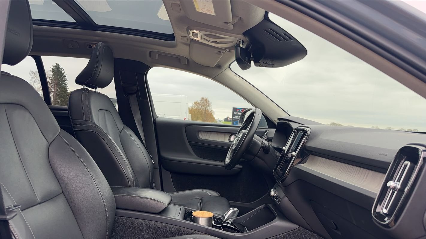 Volvo XC40 - Photo 29