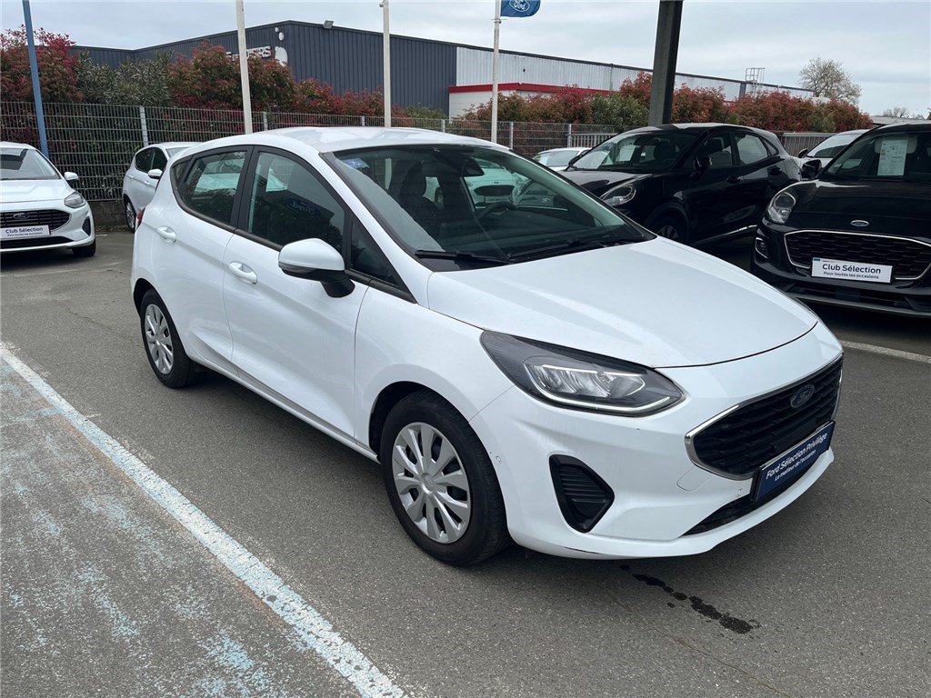 Ford Fiesta - Photo 4