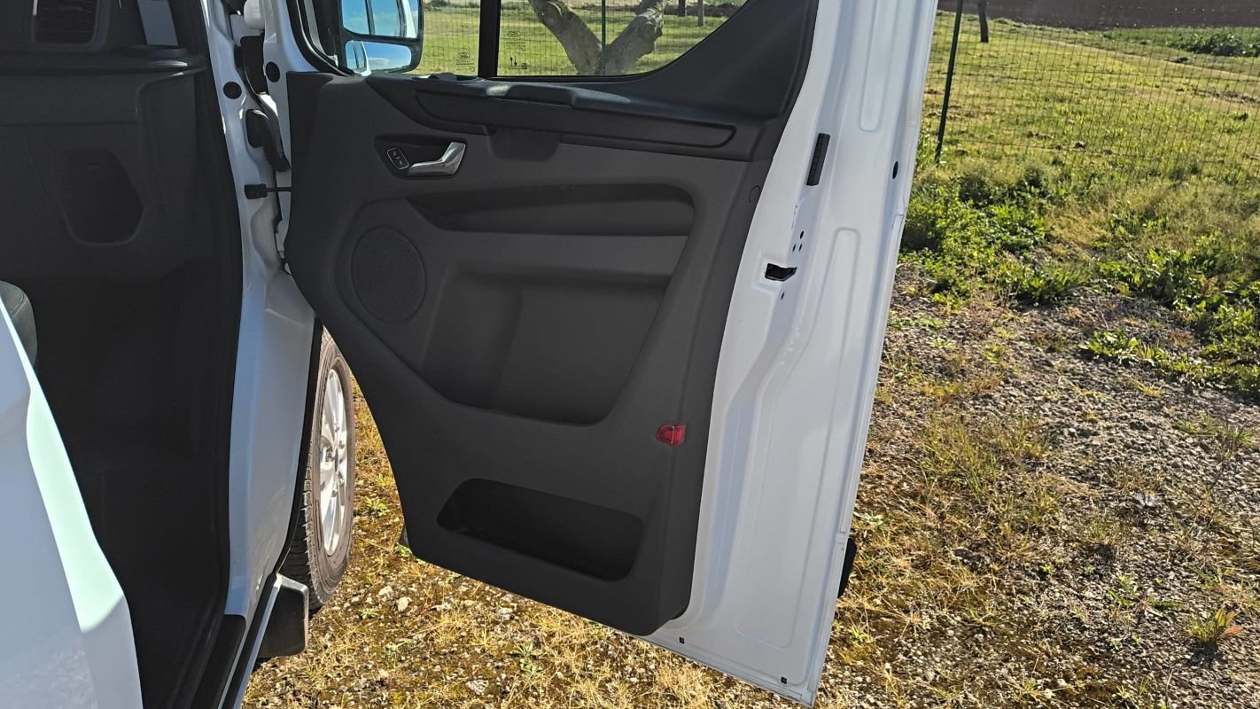 Ford Transit Custom - Photo 23