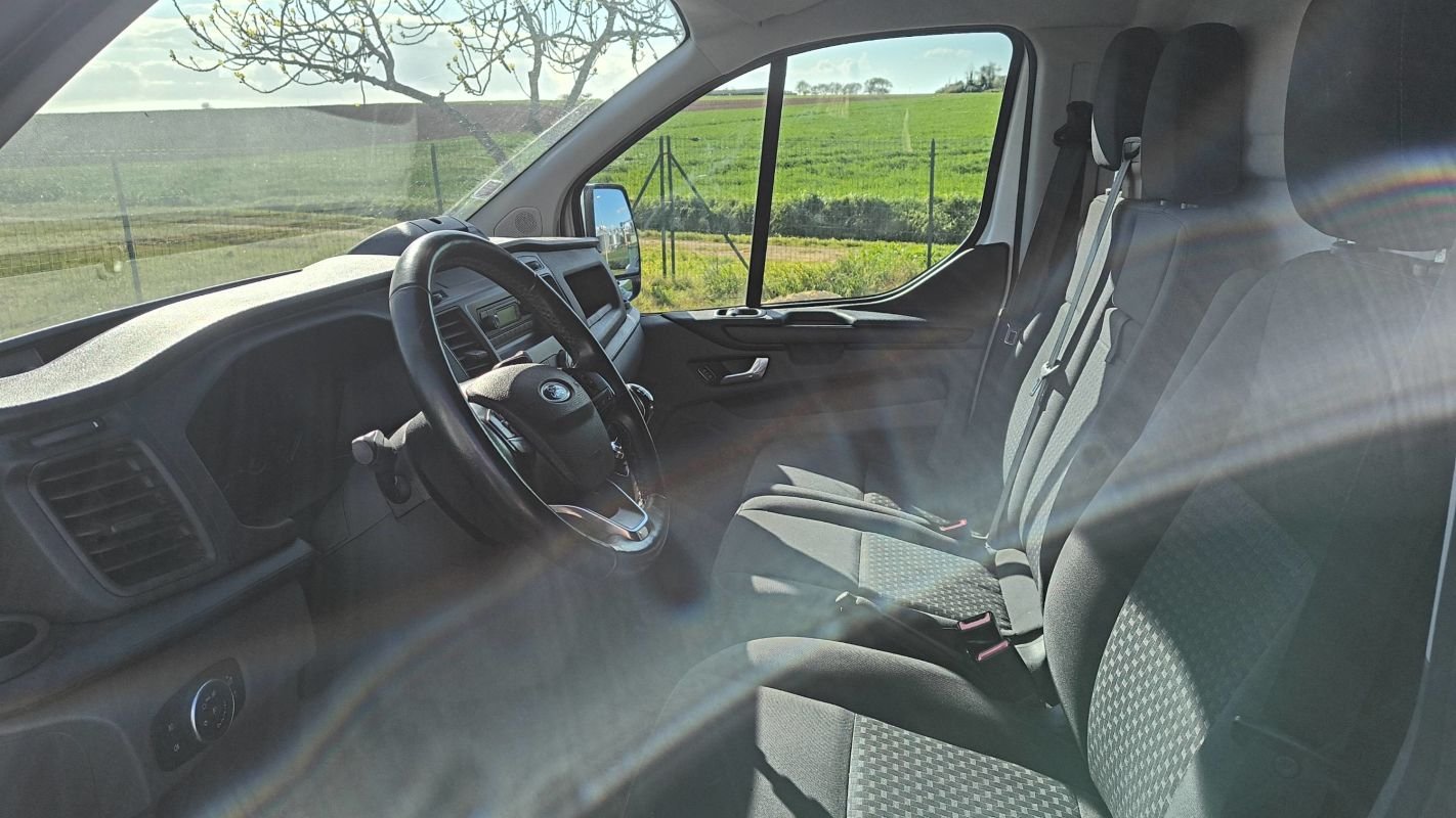 Ford Transit Custom - Photo 28