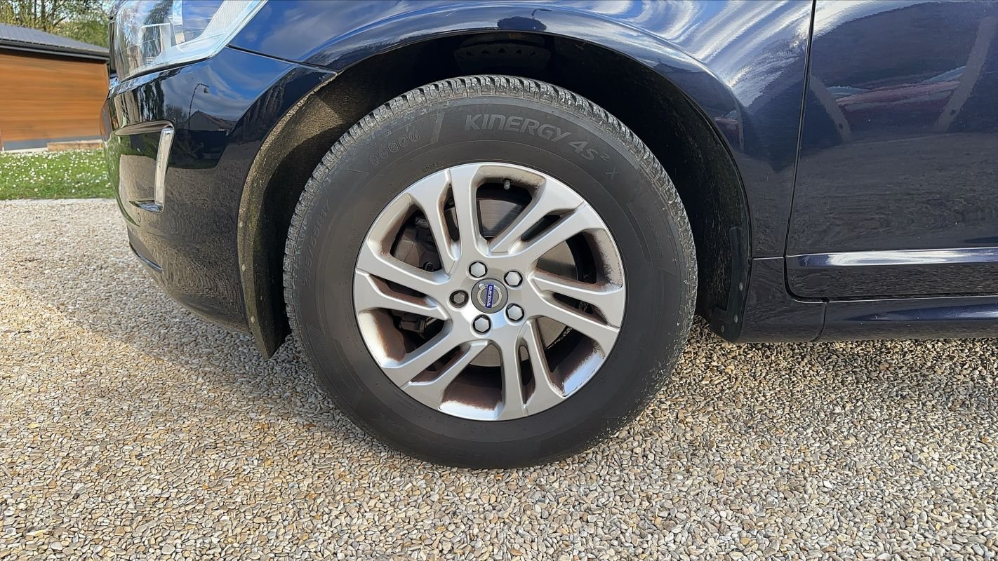 Volvo XC60 - Photo 18