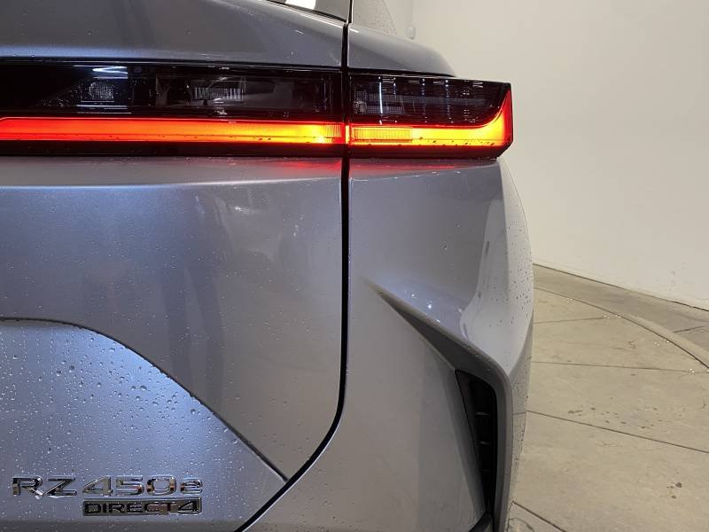 Lexus RZ - Photo 21