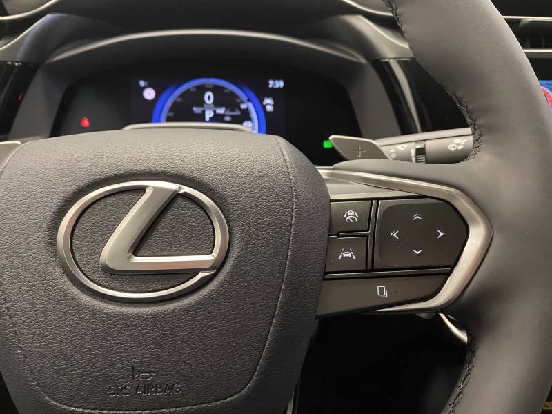 Lexus RZ - Photo 40