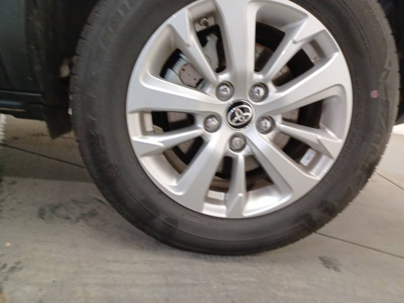 Toyota Yaris - Photo 9