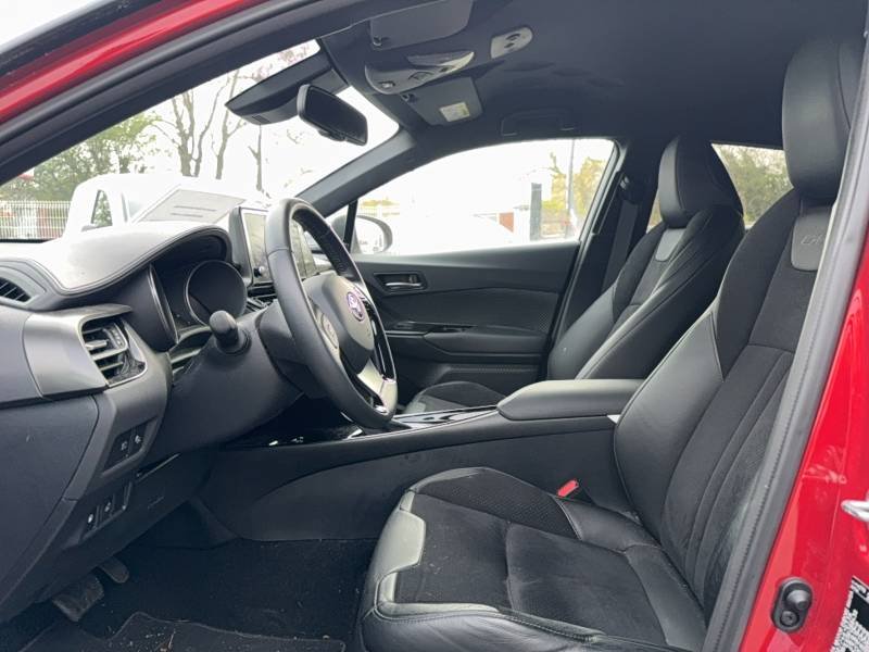 Toyota C-HR - Photo 10