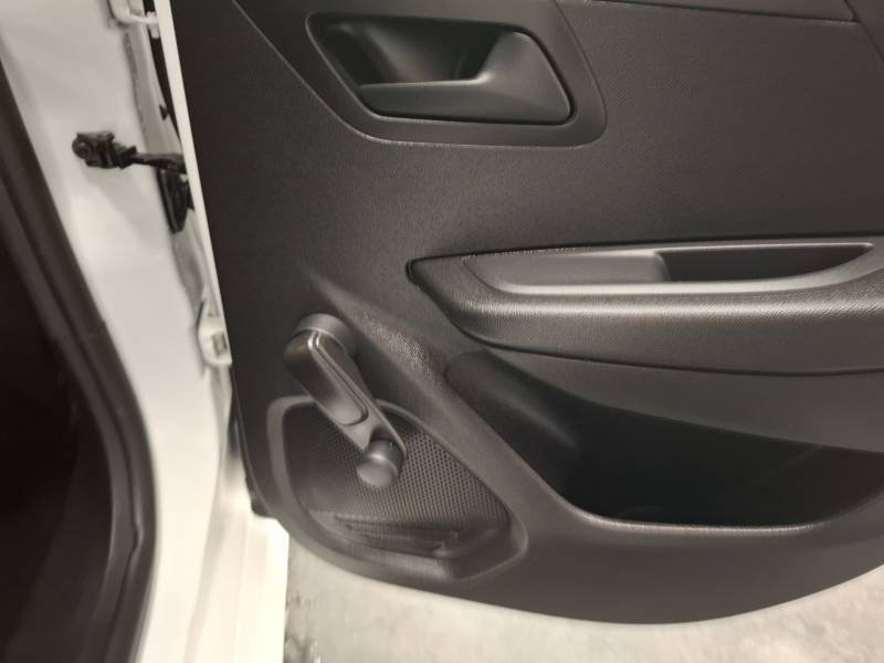 Peugeot 208 affaire - Photo 30