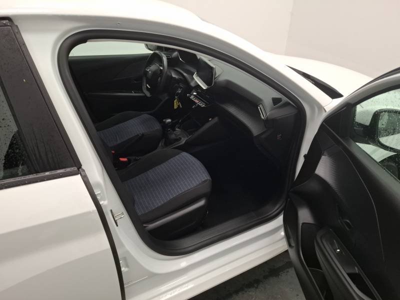 Peugeot 208 affaire - Photo 31