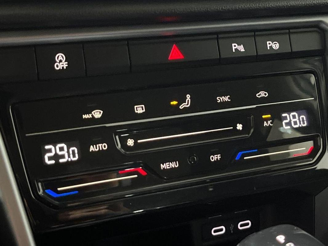 Volkswagen T-Roc - Photo 19