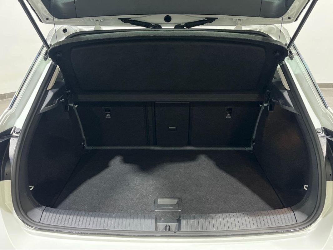 Volkswagen T-Roc - Photo 31