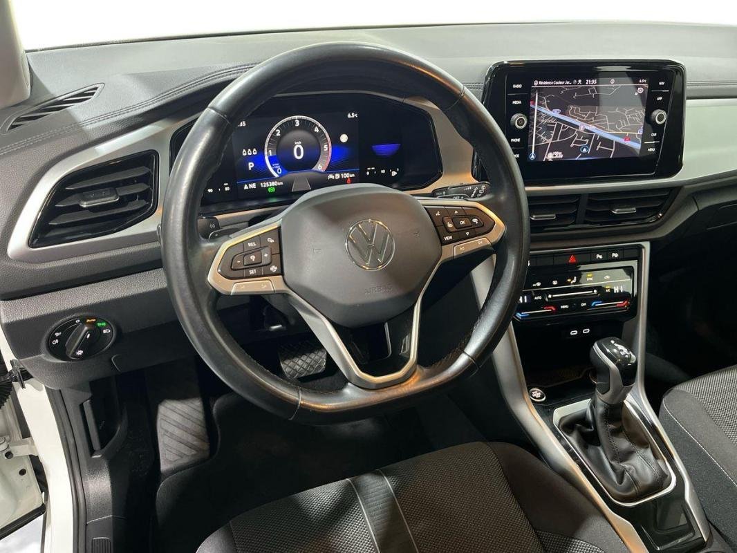 Volkswagen T-Roc - Photo 9