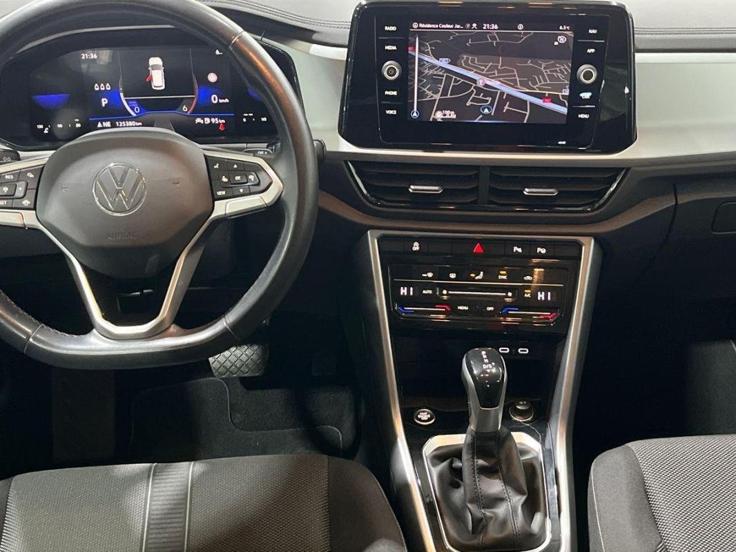 Volkswagen T-Roc - Photo 10