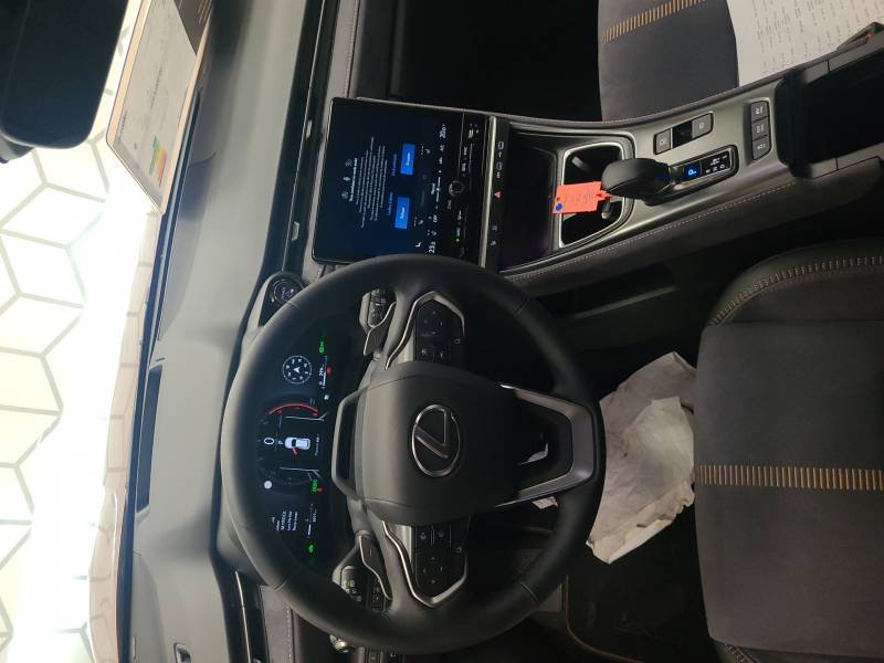 Lexus LBX - Photo 11