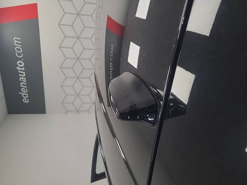 Lexus LBX - Photo 16