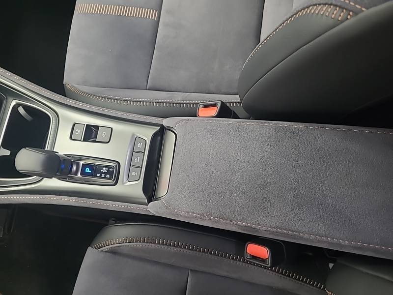 Lexus LBX - Photo 18