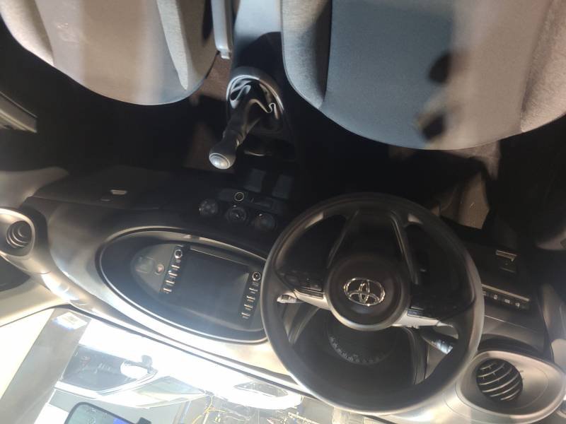 Toyota aygo x - Photo 11