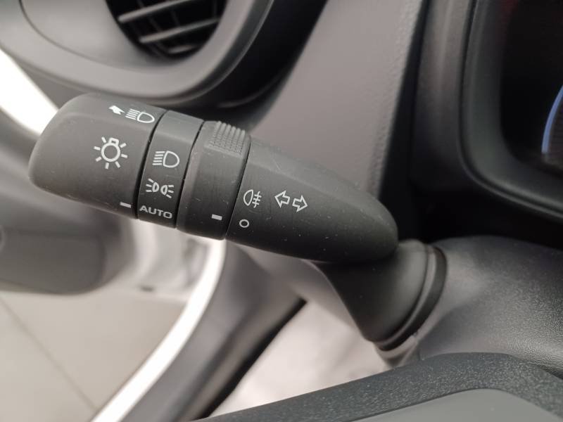 Toyota aygo x - Photo 18