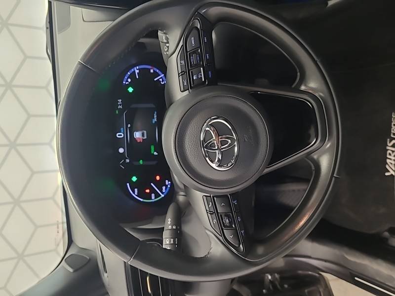 Toyota Yaris - Photo 18