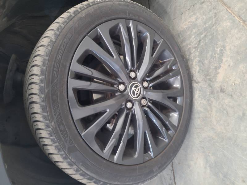 Toyota Yaris - Photo 9
