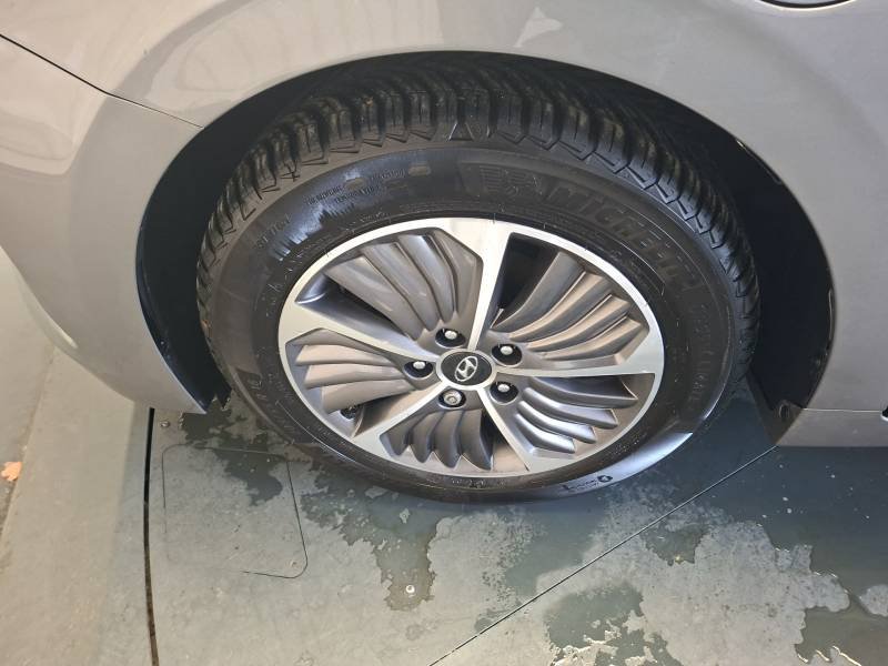 Hyundai Ioniq - Photo 14