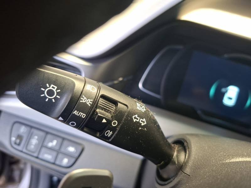 Hyundai Ioniq - Photo 23
