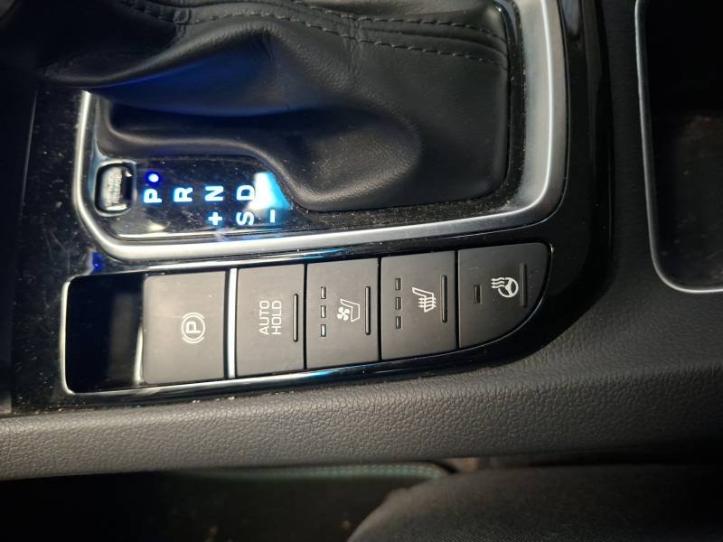 Hyundai Ioniq - Photo 28