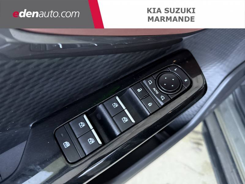 Suzuki Vitara - Photo 24