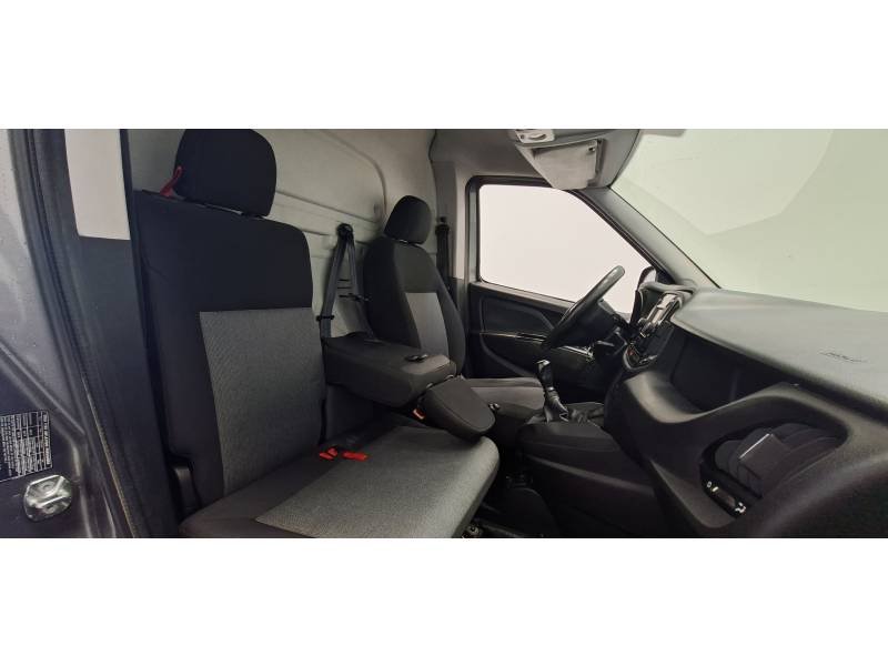 Fiat Doblo - Photo 22