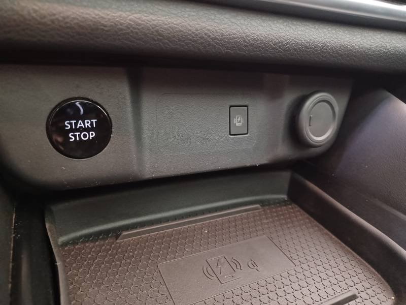 Nissan Qashqai - Photo 33