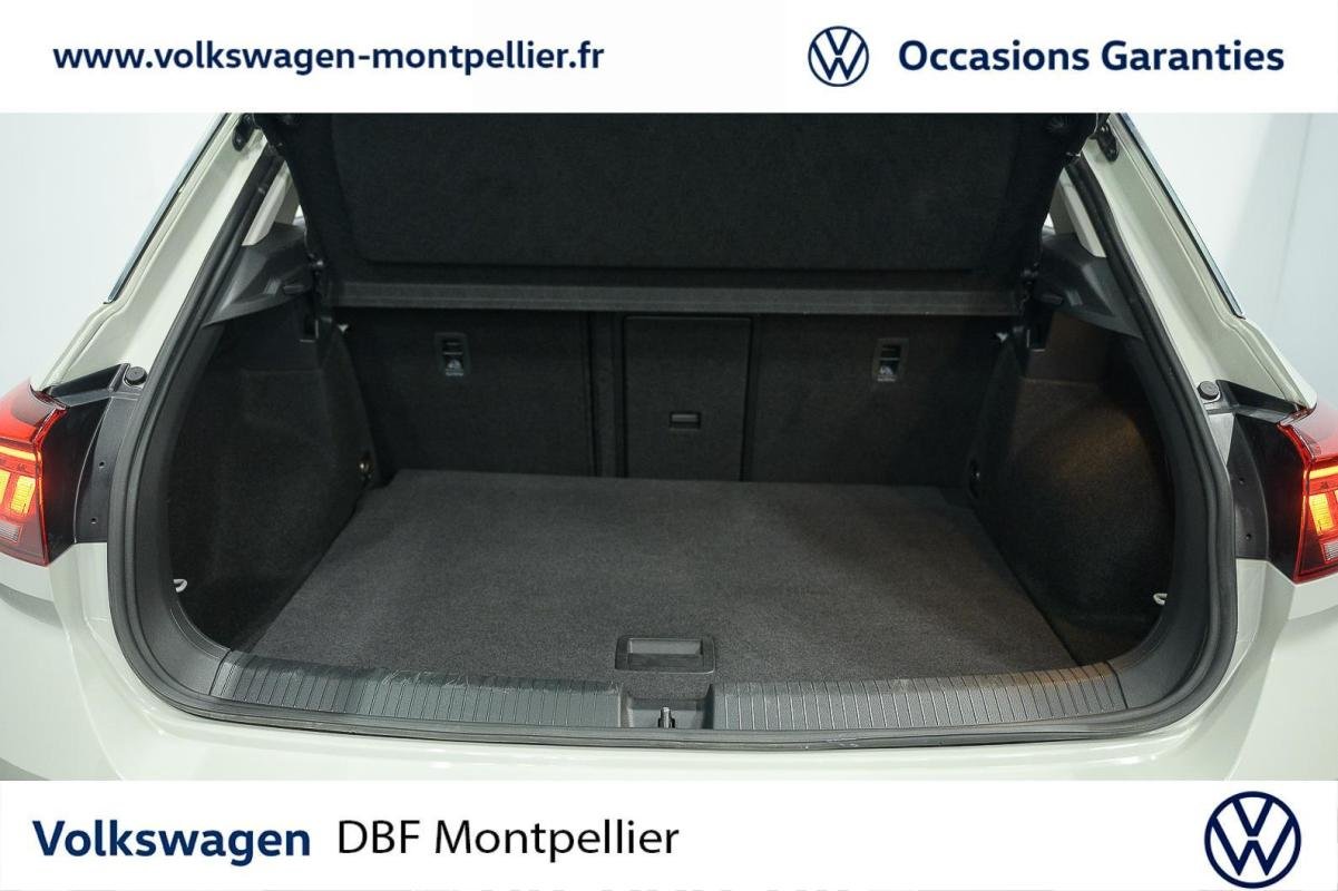 Volkswagen T-Roc - Photo 12