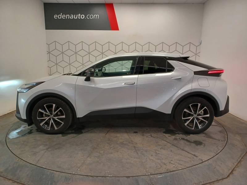 Toyota C-HR - Photo 2