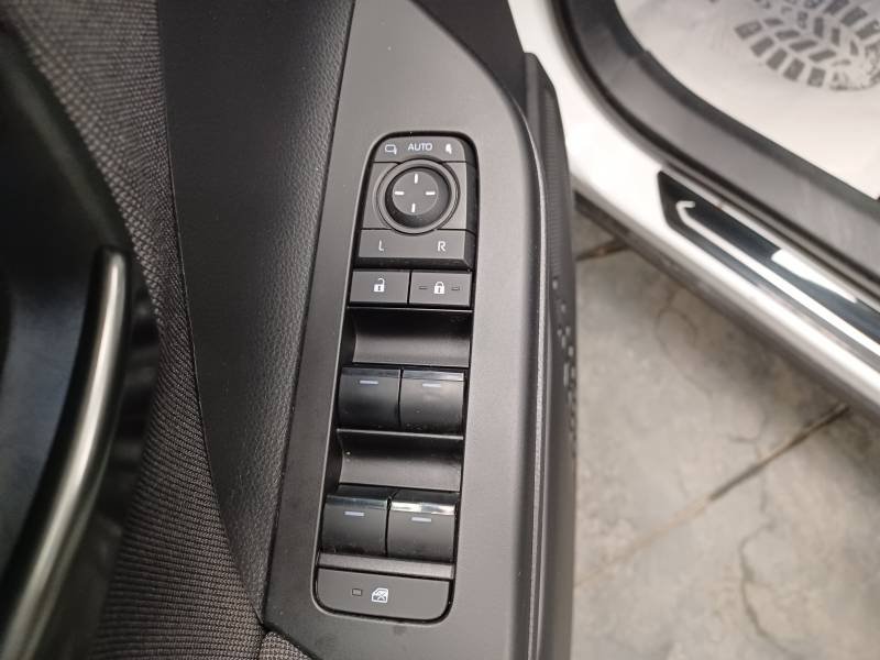 Toyota C-HR - Photo 37