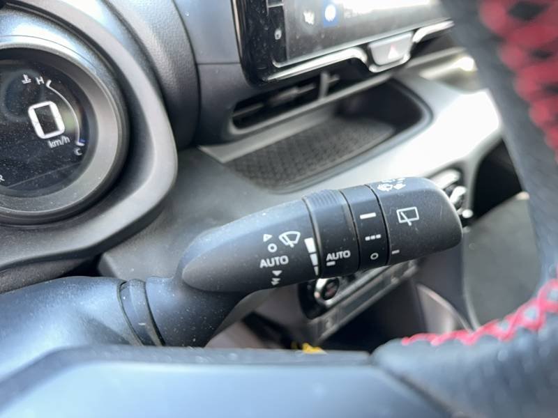 Toyota Yaris - Photo 21