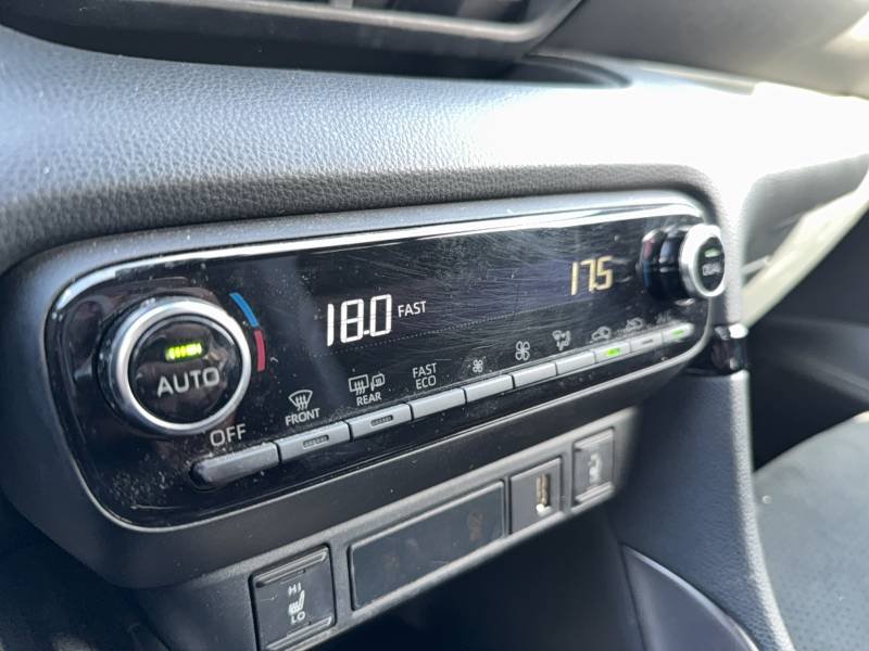 Toyota Yaris - Photo 26