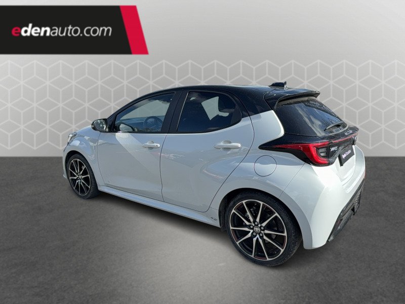 Toyota Yaris - Photo 3