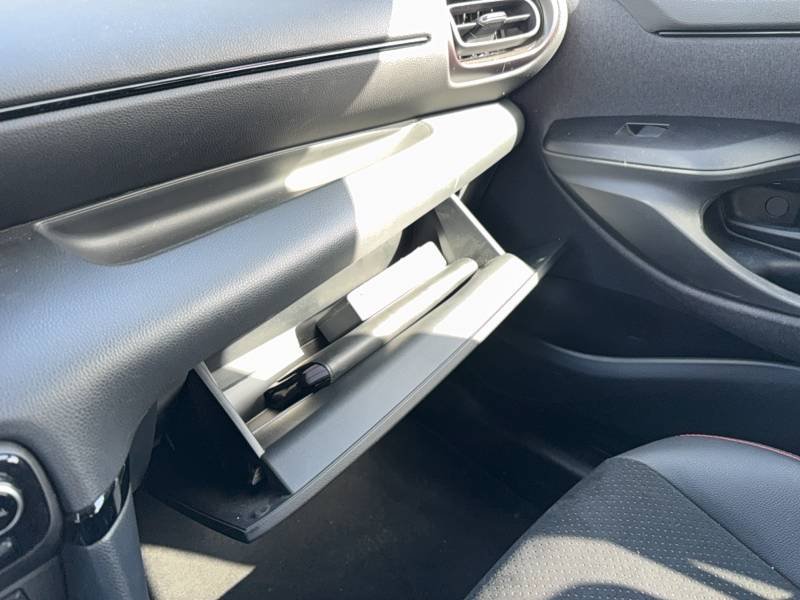 Toyota Yaris - Photo 31