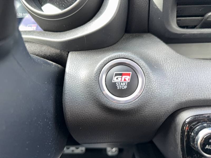 Toyota Yaris - Photo 42