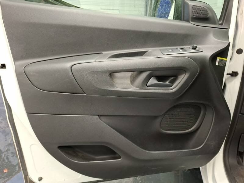 Peugeot Partner - Photo 12