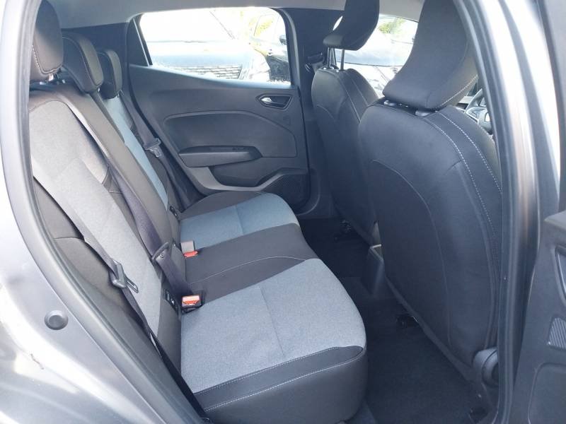 Renault Clio - Photo 27