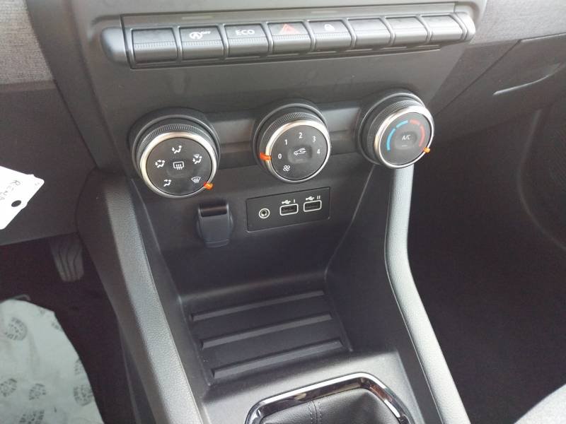 Renault Clio - Photo 37