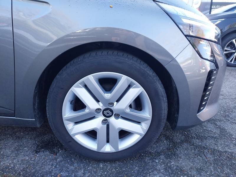 Renault Clio - Photo 22